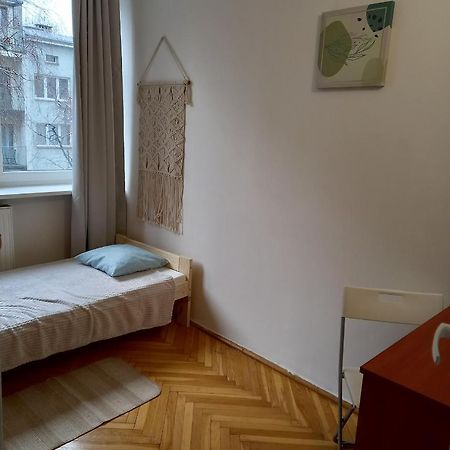 Regem Pokoje Zlota Варшава Екстериор снимка