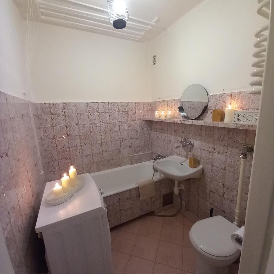 Regem Pokoje Zlota Варшава Екстериор снимка